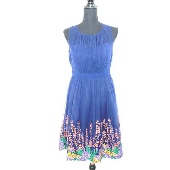 New Modcloth Geode Embroidered Floral  Sleeveless Dress Medium‎ - Picture 1 of 9